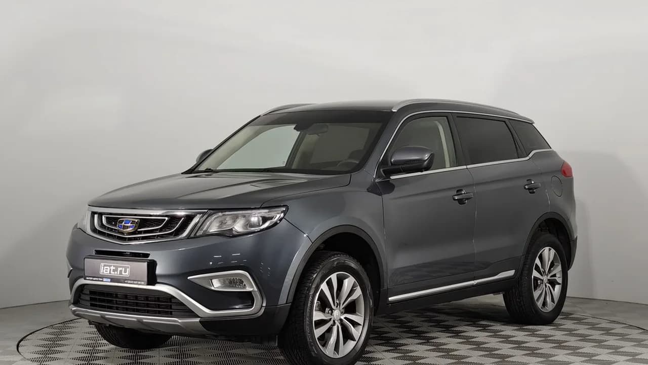 Geely Atlas первого поколения у российского дилера